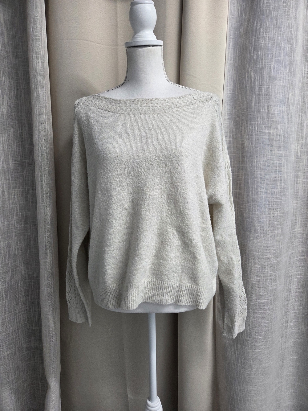 American Eagle Sweater Vanilla Girl Light Academia Soft Girl Size M
